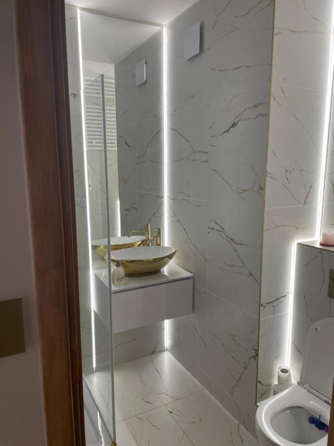 Apartament Lili Sloneczne Tarasy Dziwnówek Exterior foto